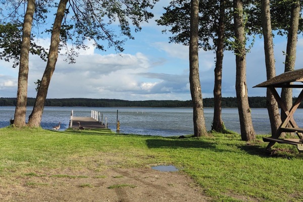 200m Zugang zum See