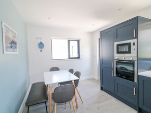 Interior - The Cottage (Carrick)