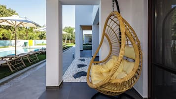Apartamento, 1 quarto, vista para a piscina | Sacada