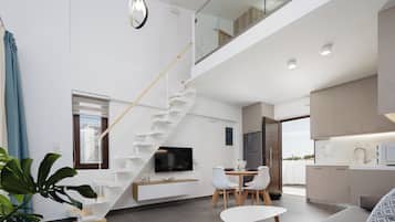 Apartment, 2 Bedrooms, Outdoor Jetted Tub, Pool View | Living room | 43-inch Smart TV with cable channels, TV