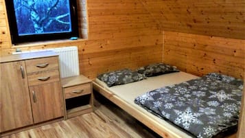 4 quartos, escrivaninha, Wi-Fi de cortesia, roupa de cama