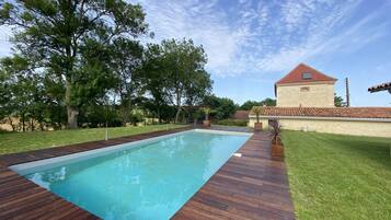 Piscine extérieure