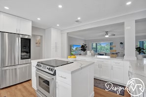 House | Private kitchen | Paper towels