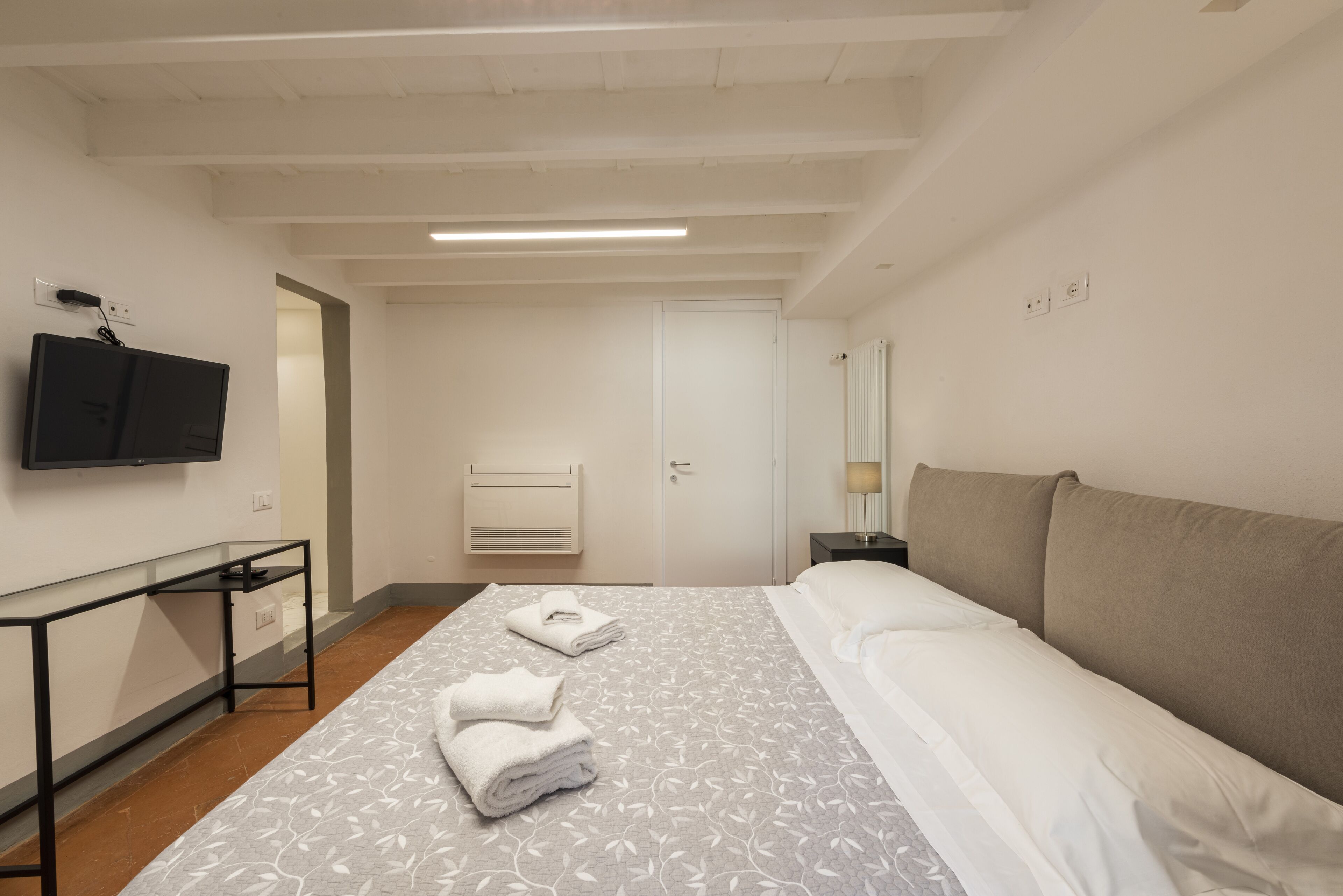 Appartamento Deluxe | 2 camere, biancheria da letto di alta qualità, copriletto in piuma