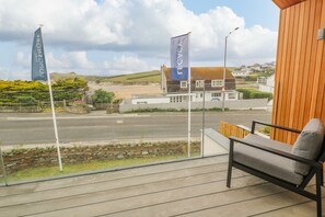 Cottage | Balcony