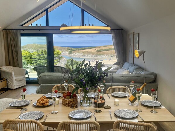 Fridge, dishwasher, electric kettle, toaster - Porth Beach (Newquay)