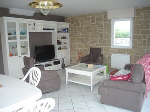 Téléviseur, lecteur de DVD