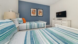 4 chambres, fer et planche à repasser, Wi-Fi, draps fournis
