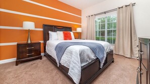 4 bedrooms, iron/ironing board, WiFi, bed sheets - Last Minute Disney Getaway! Private Pool, Hot Tub & Games Room. Book Now! #36072 (Orlando)