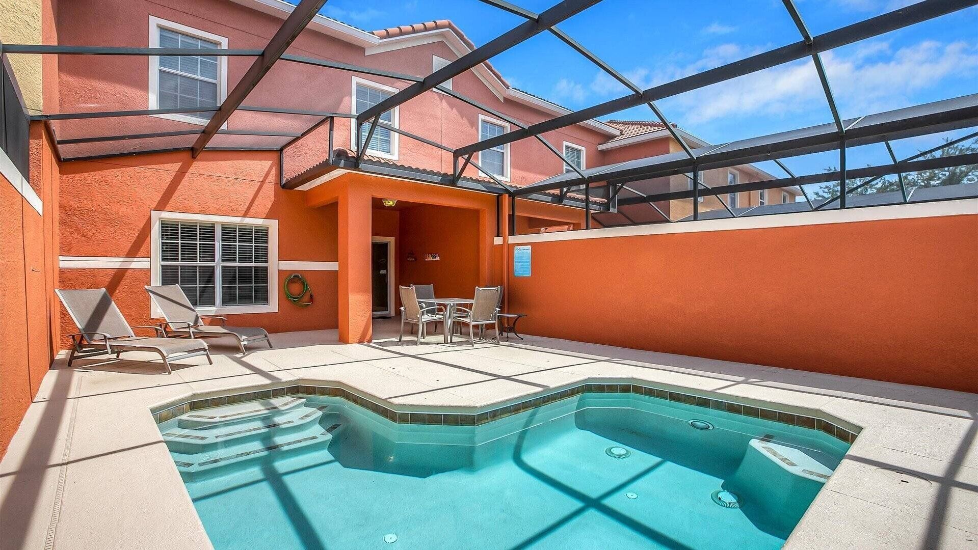 Beheizter Pool