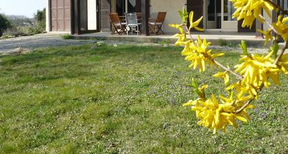 Maison Entre Prés et Bois