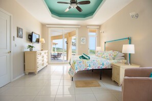 5 habitaciones, escritorio, tabla de planchar con plancha y wifi 