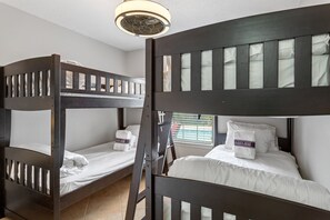 3 habitaciones, internet y ropa de cama 