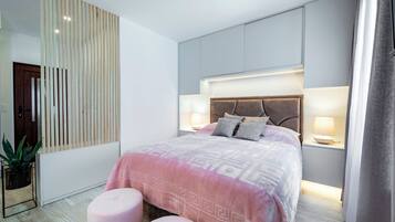 1 bedroom, iron/ironing board, bed sheets