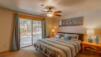 4 bedrooms, free WiFi, bed sheets