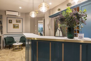 Reception - Splendid Hotel (Paris)