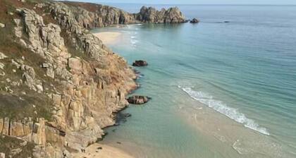 Spacious home, walk to 3 beaches