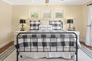 2 室のベッドルーム、WiFi