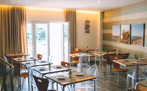 Frokostbuffé hver dag (EUR 8 per person)