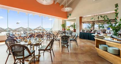 Royal Holiday Club at Park Royal Beach Ixtapa