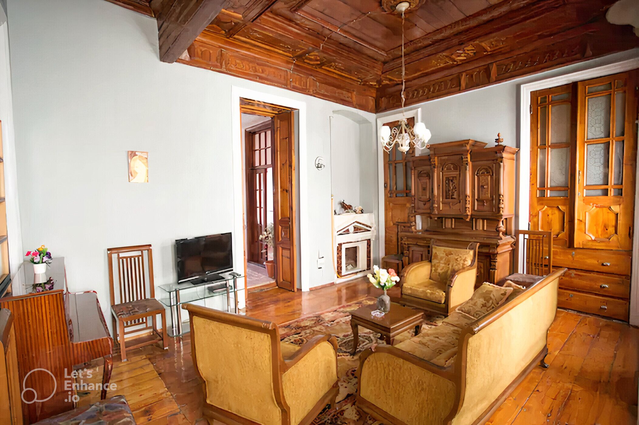 Smart TV, libri, impianto stereo