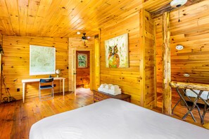 2 Schlafzimmer, Schreibtisch, Internetzugang, Bettwäsche