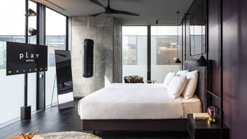 Loft Room | 1 bedroom, in-room safe, free WiFi, bed sheets