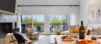 Outpost: Timber Ridge 9 - Spacious Deck, Hot Tub & Pool Access!