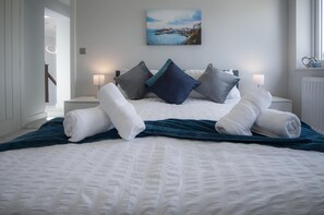 4 Schlafzimmer, Bügeleisen/Bügelbrett, WLAN