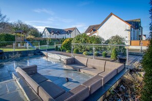 Property grounds - Knights Rest - 4 Bed Holiday Home - Princes Gate (Narberth)