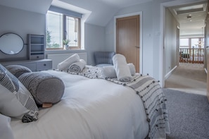 4 camere, ferro/asse da stiro, Wi-Fi