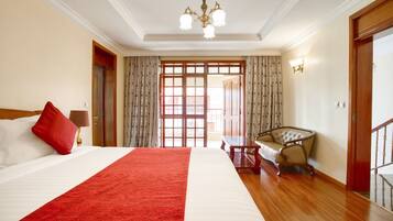 Villa | 3 bedrooms, minibar, soundproofing, iron/ironing board