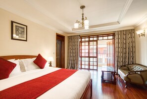 3 chambres, minibar, chambres insonorisées, fer et planche à repasser