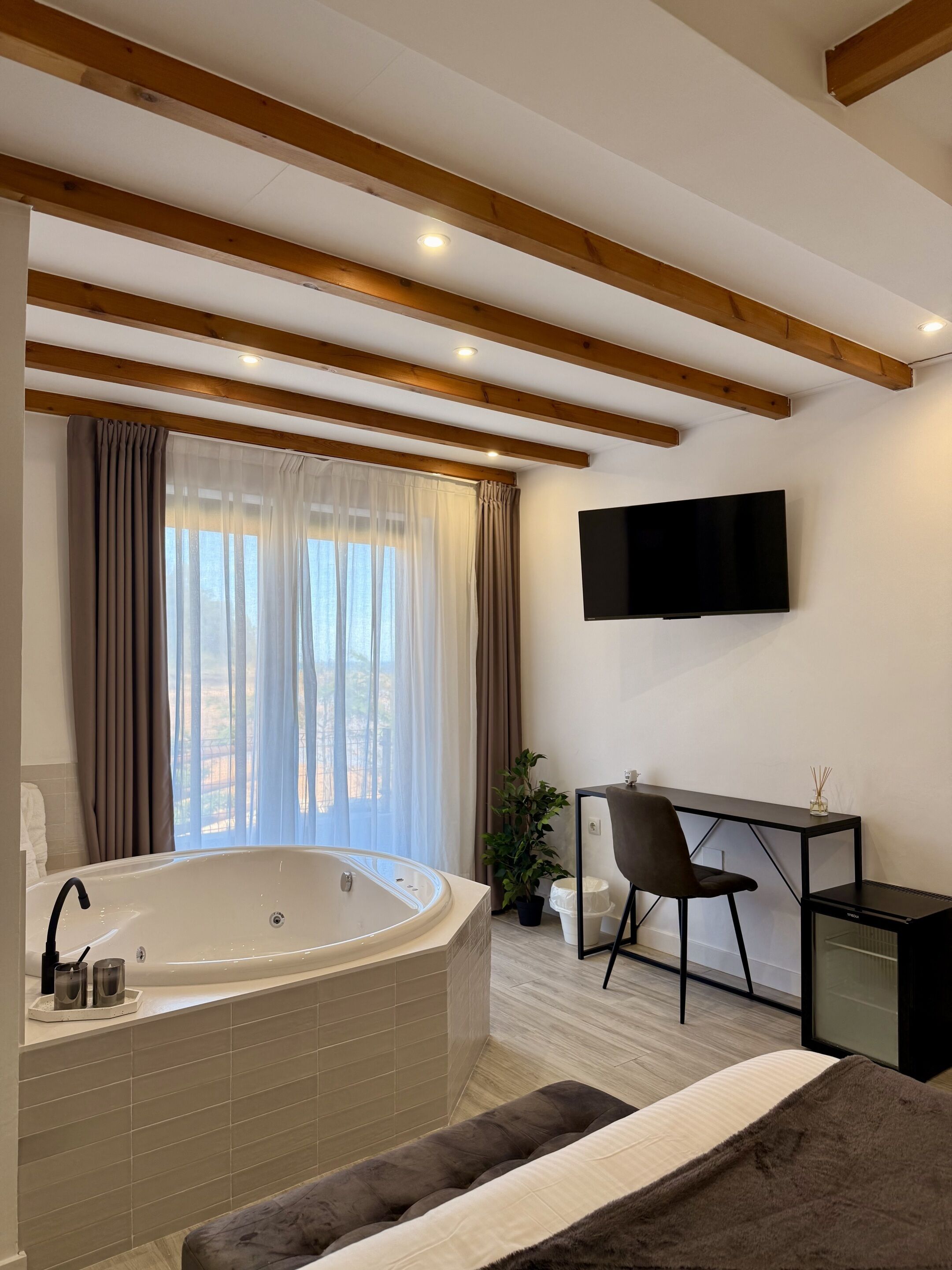 Habitación exclusiva doble, bañera de hidromasaje, vistas al mar (terraza) | 1 dormitorio