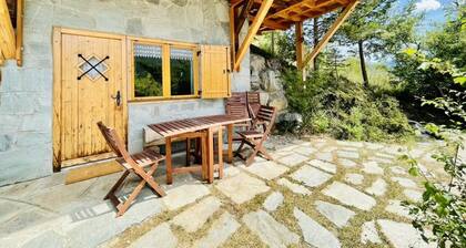 Gîte Studio With Terrace Close To The City!