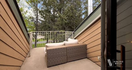 Cottage Culture | Indoor Pool & Hot Tub | Beach