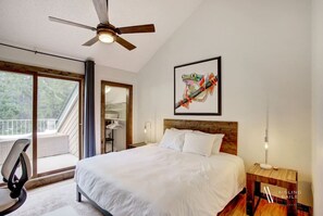 3 Schlafzimmer, Schreibtisch, Bügeleisen/Bügelbrett, kostenloses WLAN