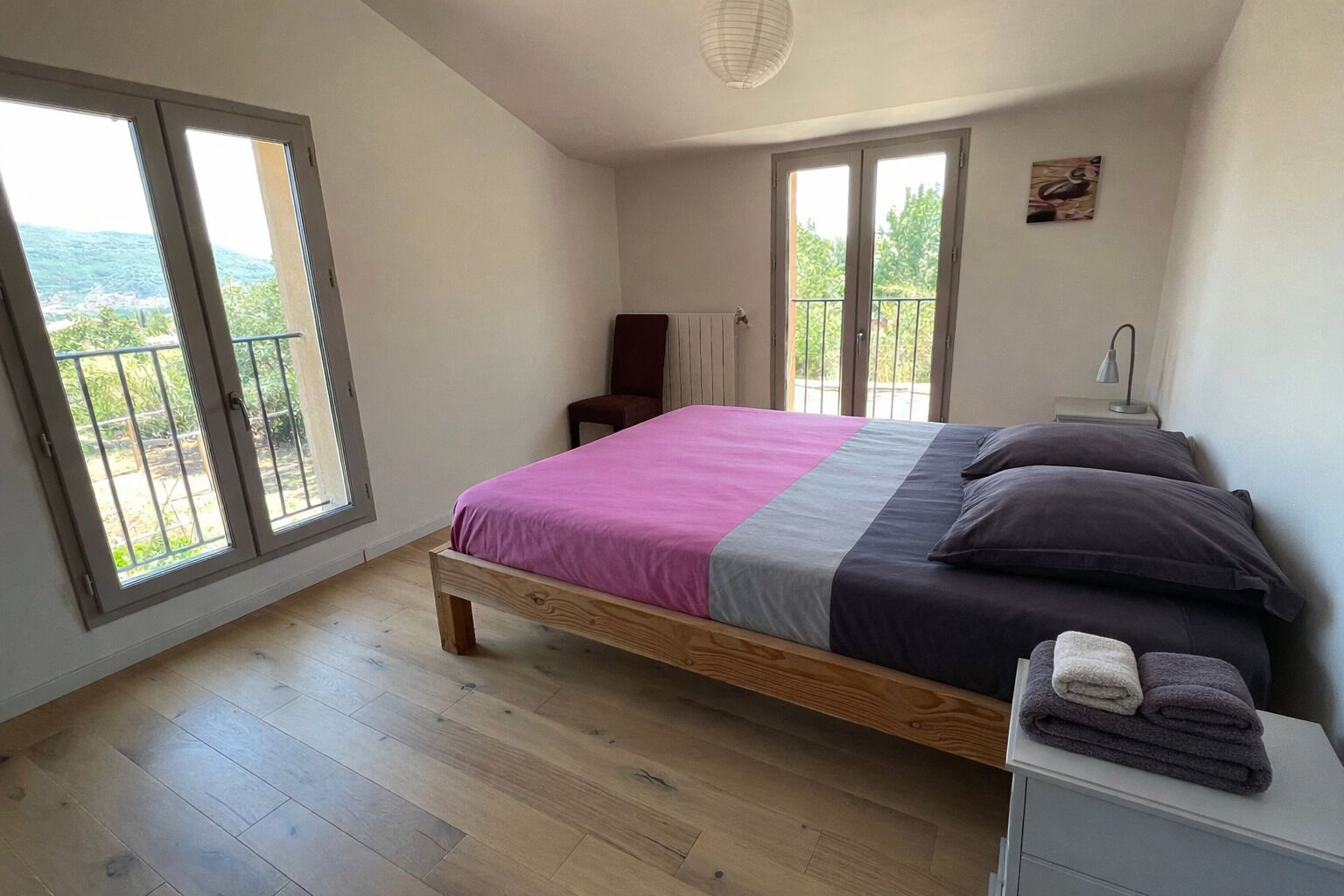 3 Schlafzimmer, Reisekinderbett, WLAN, Bettwäsche