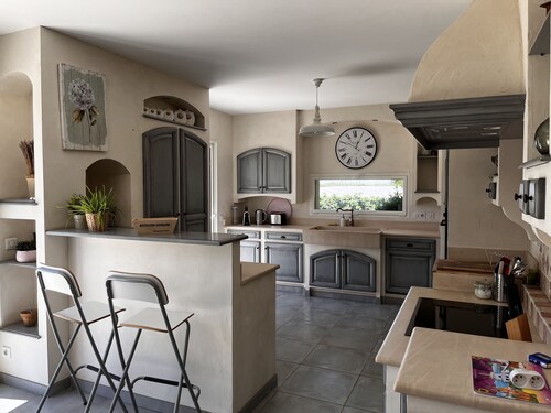 Wonderful villa with heated pool near the Mont Ventoux