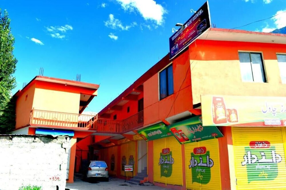 Yasin Holiday Hotel image