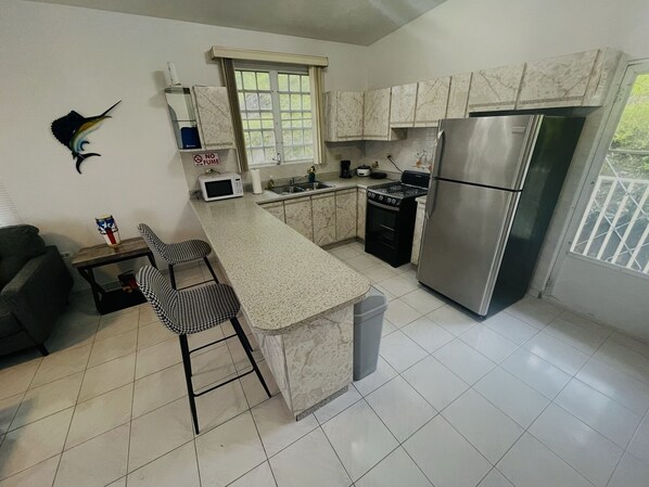 Fridge, stovetop, coffee/tea maker, toaster - Scenic and Private Home With Pristine Views ☀️🌊🏝 (Aguada)