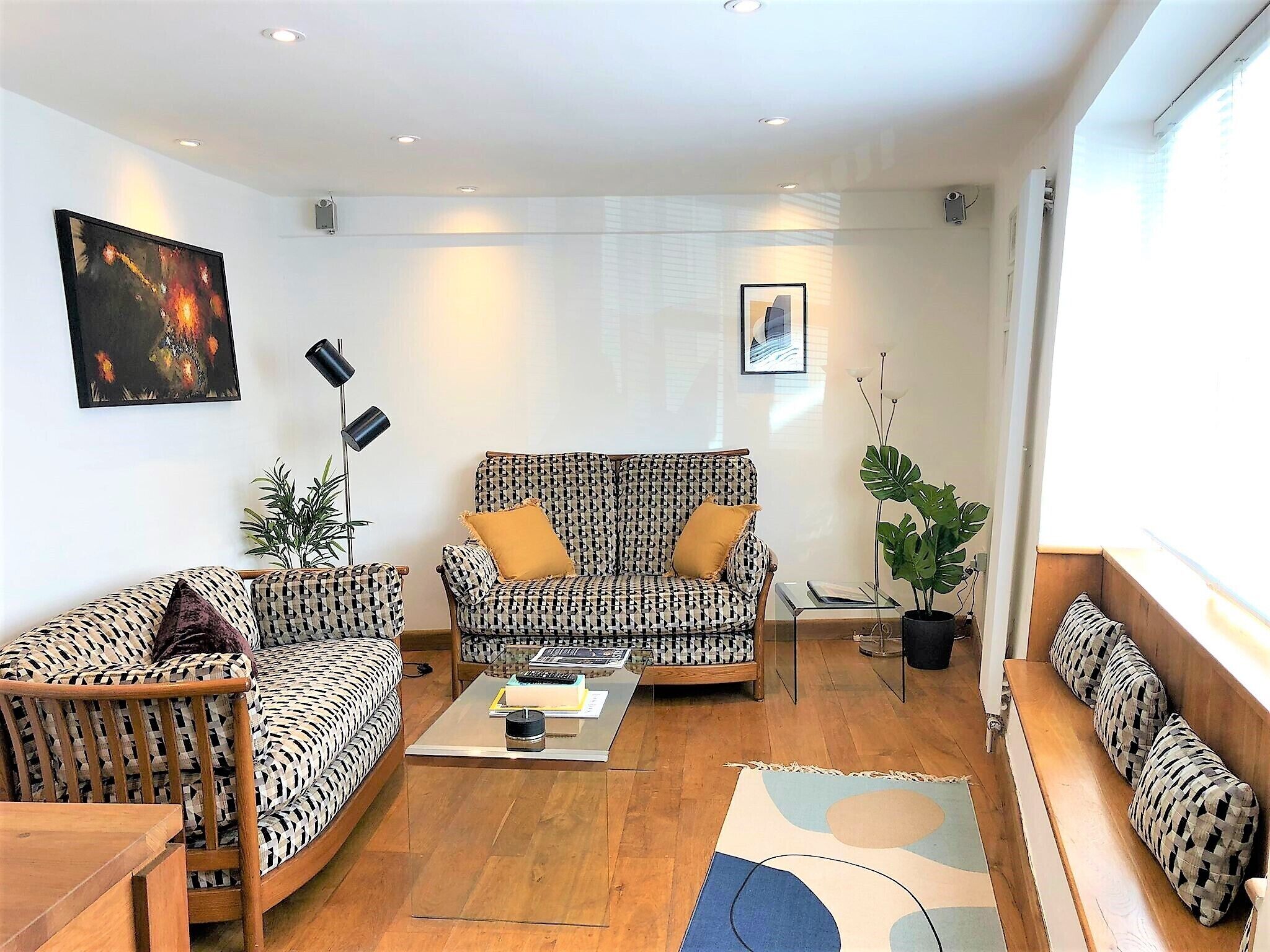 Prime Location! Detached Clifton Home With Parking - Bristol