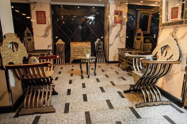 Interior - Turquoise Pyramids & Grand Egyptian Museum View Hotel (Giza)