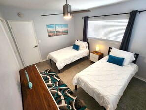 2 bedrooms, desk, iron/ironing board, travel cot
