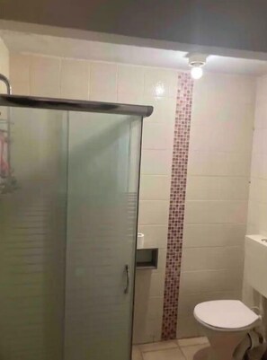 Bathtub
