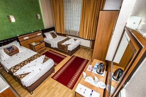 3 室のベッドルーム、WiFi