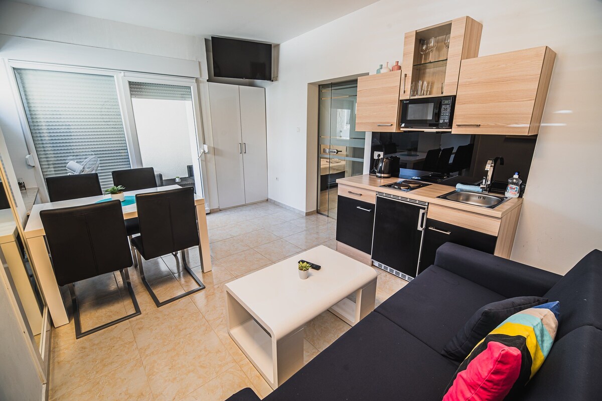 Apartment (Apartment 4) | Interior