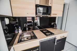 Private kitchenette - Downtown Park Apartments With Balcony (Vodice)
