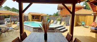 Magnificent, comfortable house with heated swimming pool