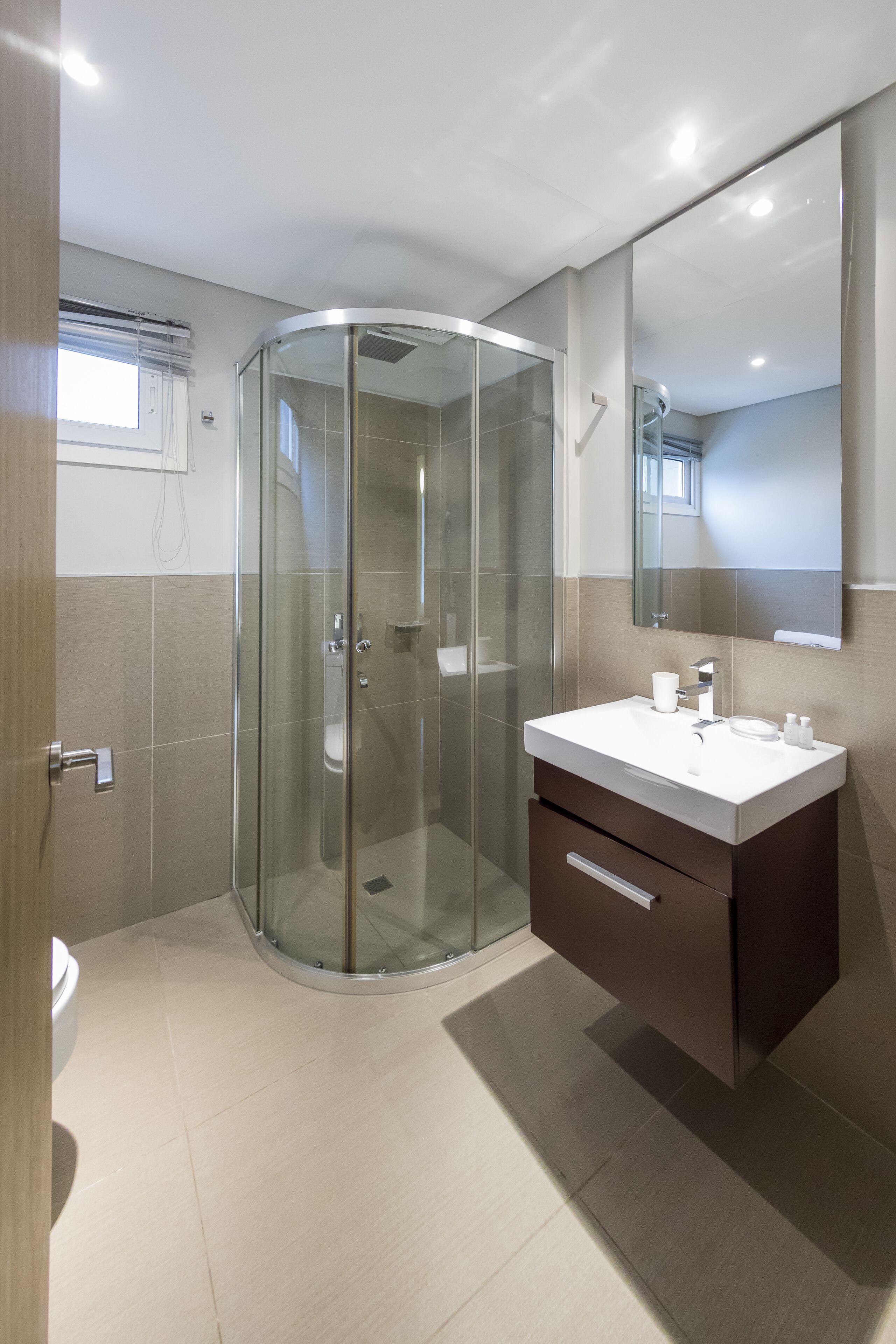 superior double room | bathroom | shower, rainfall showerhead, hair dryer, bidet